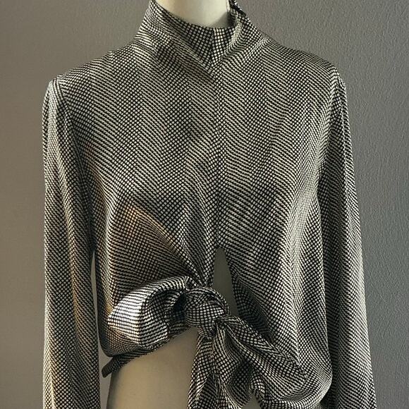 The Look Randolph Duke Vintage Long Sleeve High Collar Tie Front Blouse Women 10 - Picture 1 of 12